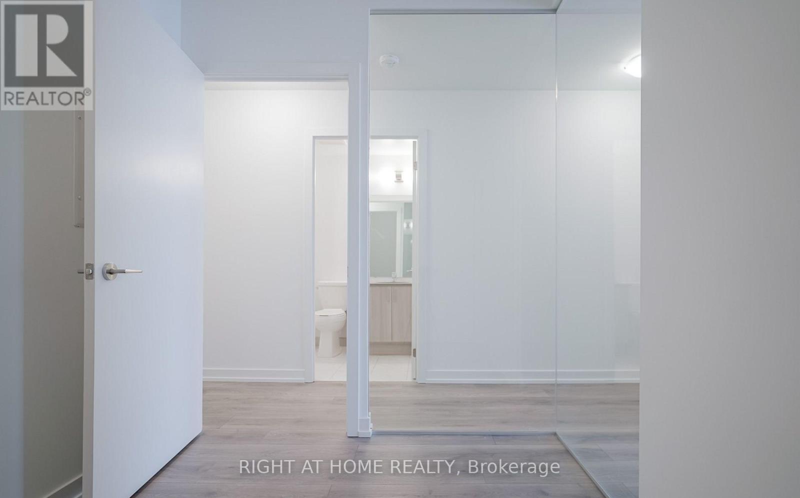 2803 - 1435 Celebration Drive, Pickering (Bay Ridges), Ontario  L1W 0C3 - Photo 18 - E13022964