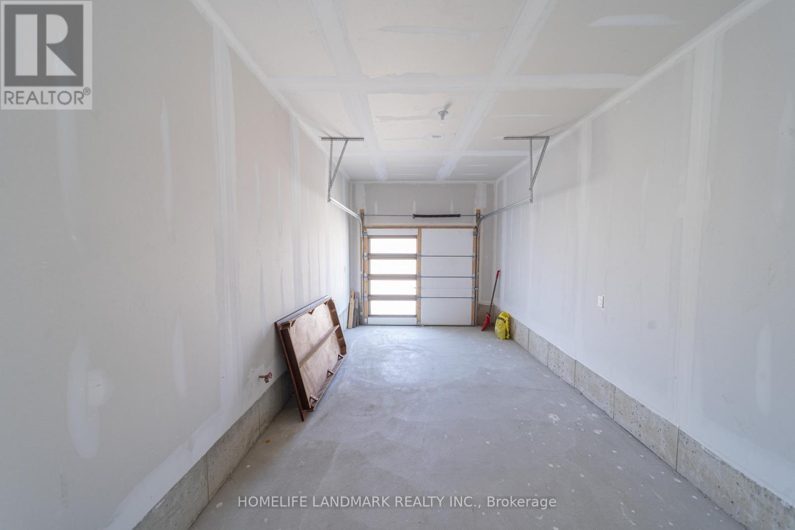 1195 Rexton Drive, Oshawa (Kedron), Ontario  L1H 0H3 - Photo 18 - E13022994