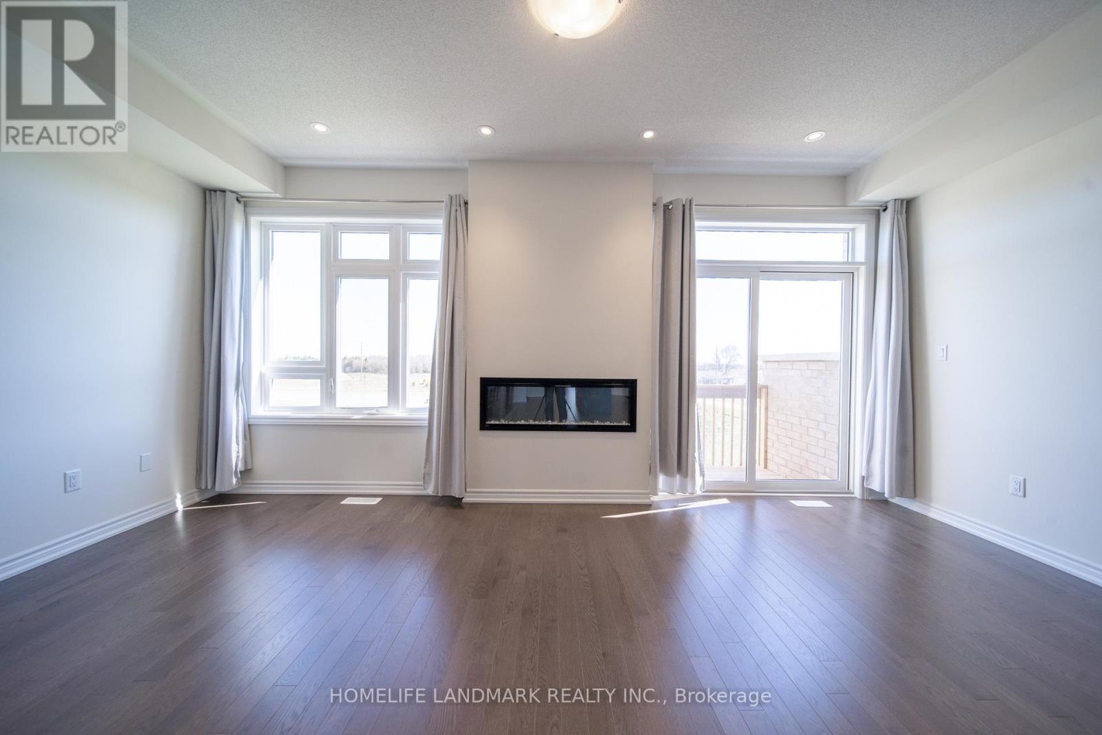 1195 Rexton Drive, Oshawa (Kedron), Ontario  L1H 0H3 - Photo 9 - E13022994