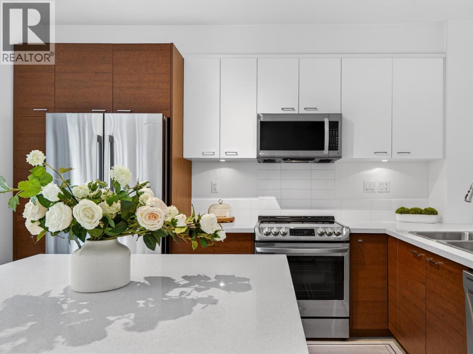 54 3010 Riverbend Drive, Coquitlam, British Columbia  V3C 0B8 - Photo 6 - R3113838