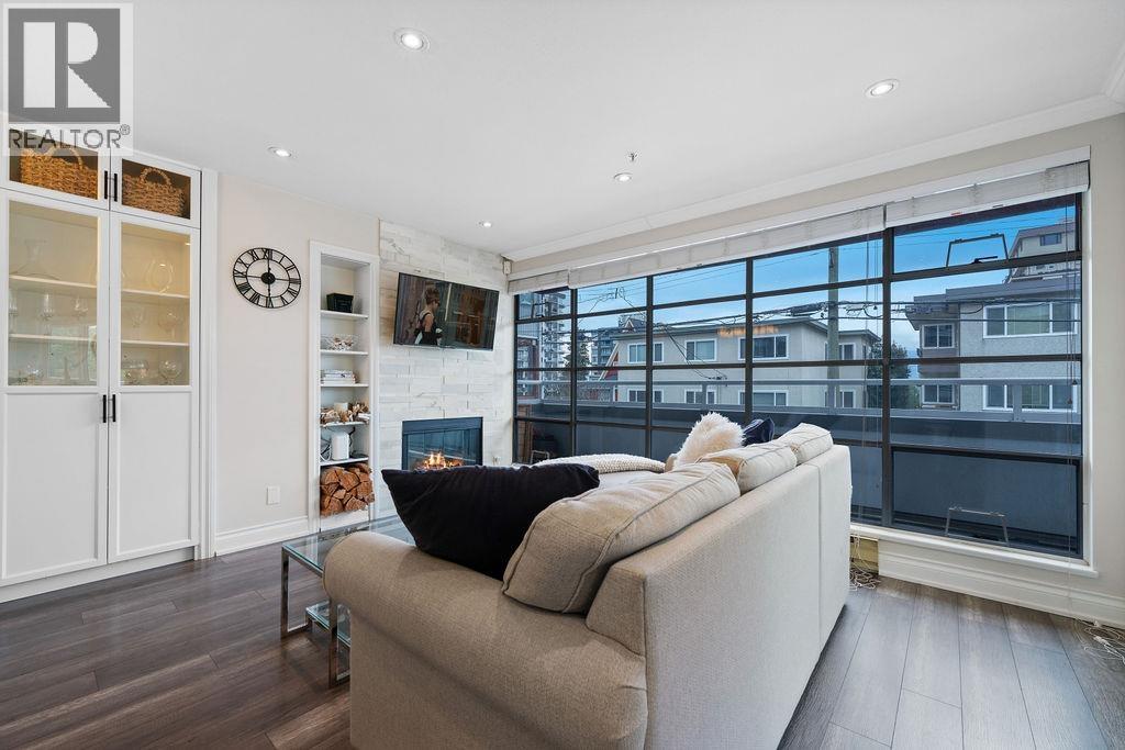 203 2287 W 3rd Avenue, Vancouver, British Columbia  V6K 1L5 - Photo 3 - R3113843