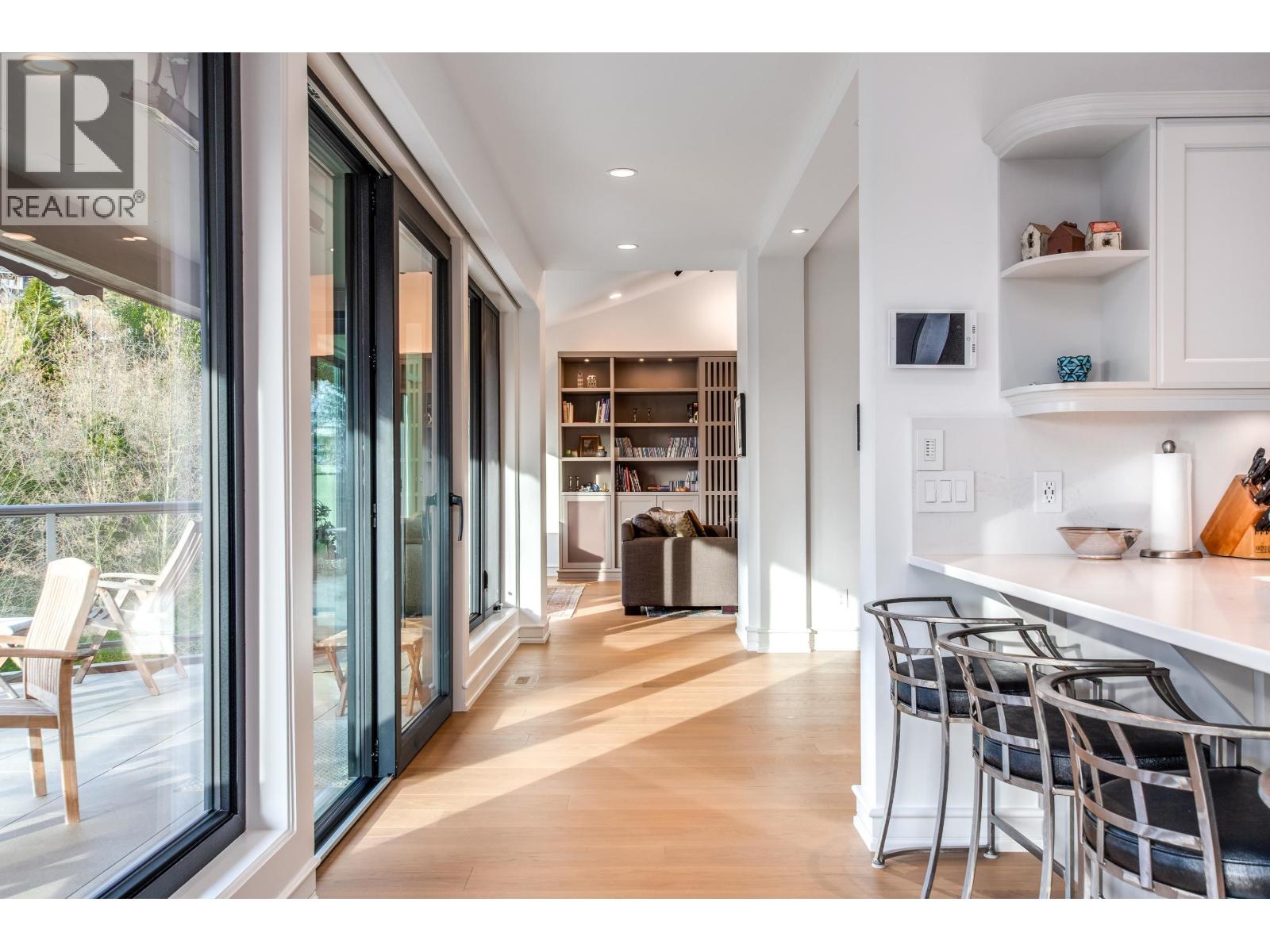 2236 Yewbrook Place, Vancouver, British Columbia  V6P 6K4 - Photo 19 - R3113850