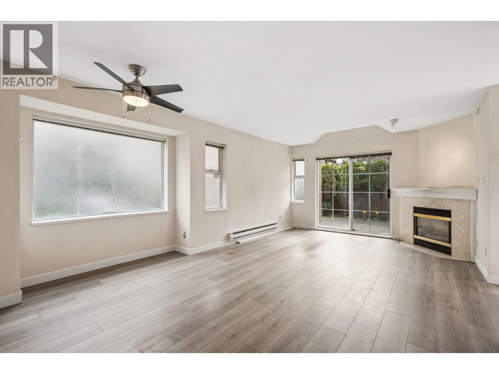 35 7488 Salisbury Avenue, Burnaby, British Columbia  V5E 3A3 - Photo 2 - R3113851