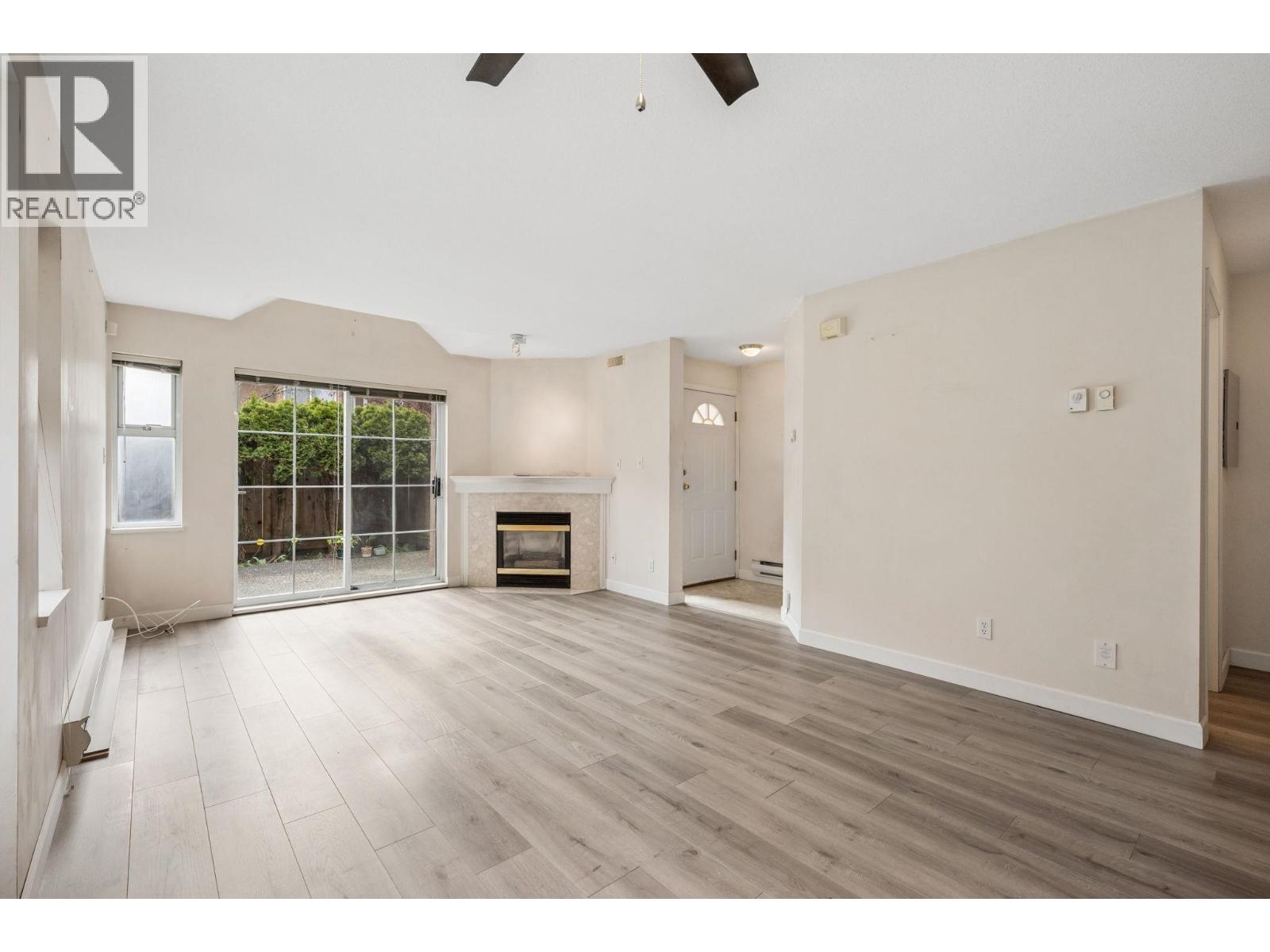 35 7488 Salisbury Avenue, Burnaby, British Columbia  V5E 3A3 - Photo 4 - R3113851