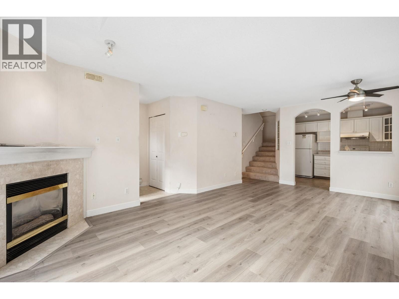 35 7488 Salisbury Avenue, Burnaby, British Columbia  V5E 3A3 - Photo 5 - R3113851