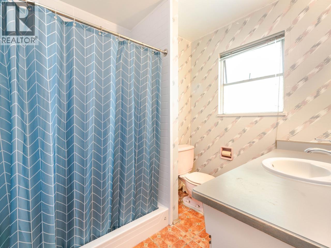 6151 Nanika Crescent, Richmond, British Columbia  V7C 2W6 - Photo 15 - R3113848