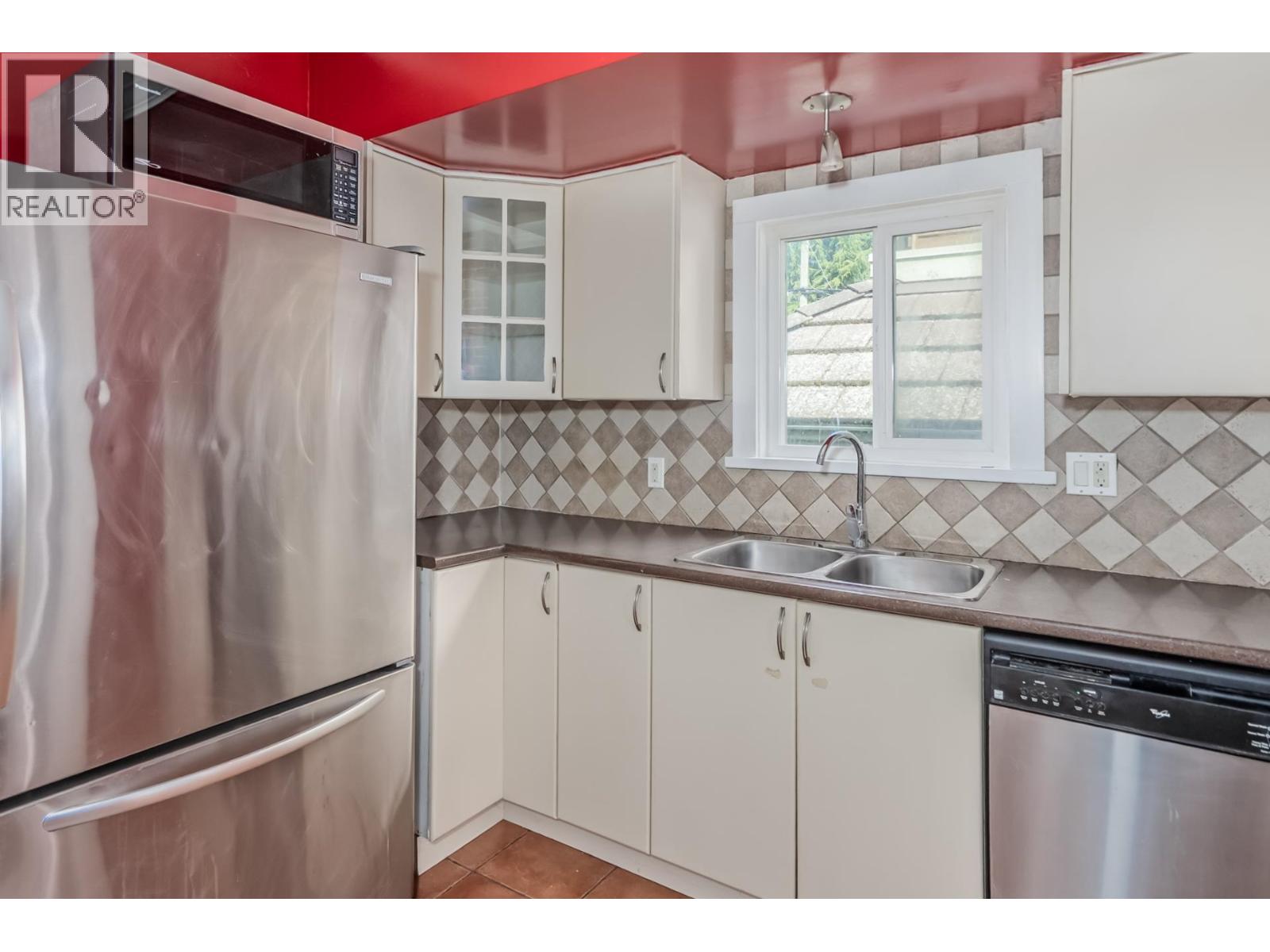 6085 Quebec Street, Vancouver, British Columbia  V5W 2P5 - Photo 16 - R3113854