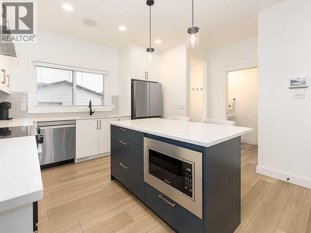 613 Lambeau Link SE, Airdrie, Alberta  T4A 3R2 - Photo 12 - A2286965