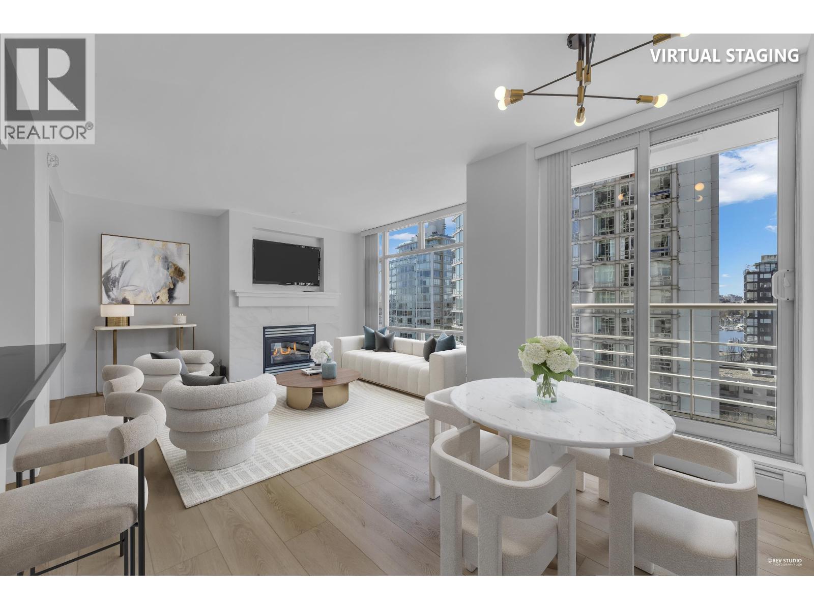 1707 1199 Marinaside Crescent, Vancouver, British Columbia  V6Z 2Y2 - Photo 2 - R3110943