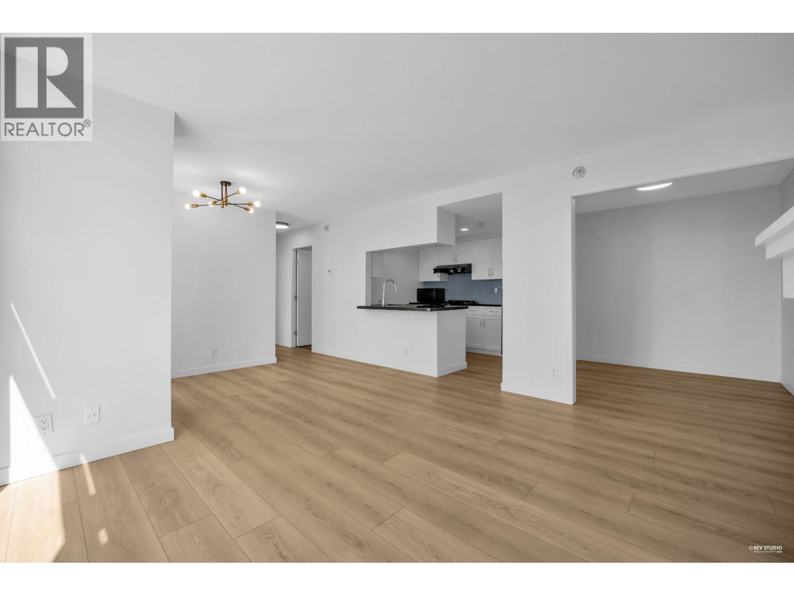 1707 1199 Marinaside Crescent, Vancouver, British Columbia  V6Z 2Y2 - Photo 11 - R3110943