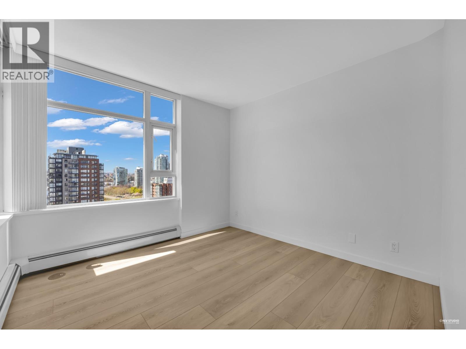 1707 1199 Marinaside Crescent, Vancouver, British Columbia  V6Z 2Y2 - Photo 15 - R3110943