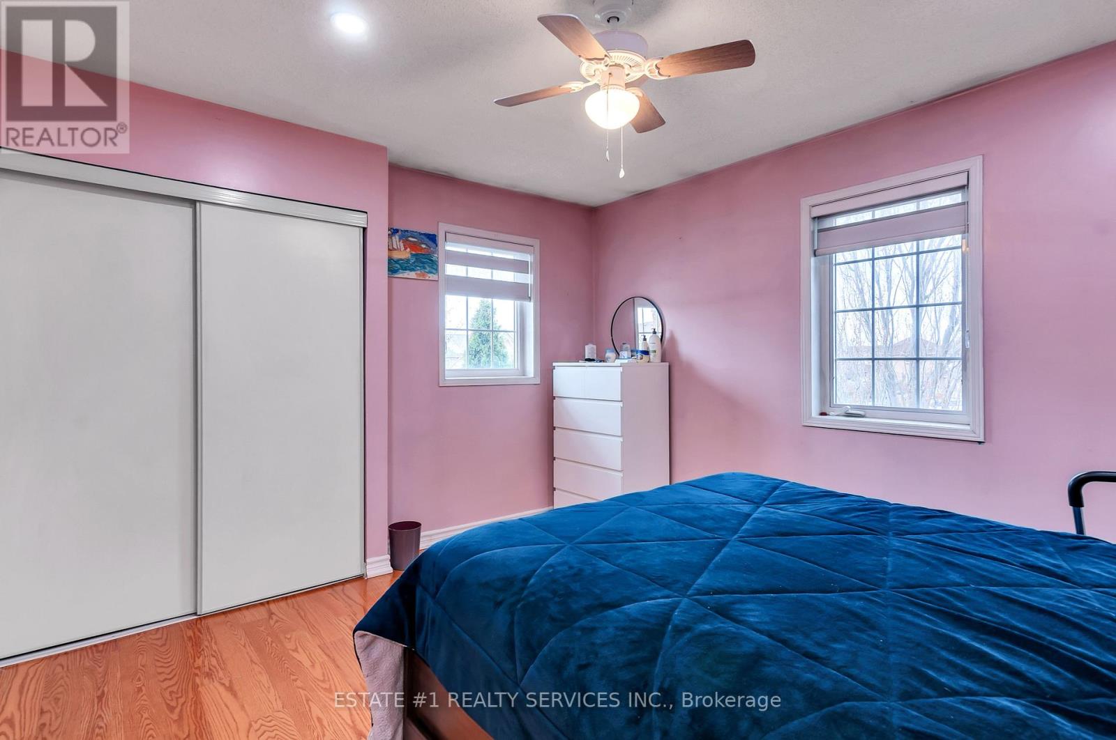 7448 Village Walk, Mississauga, Ontario  L5W 2V7 - Photo 37 - W12999574