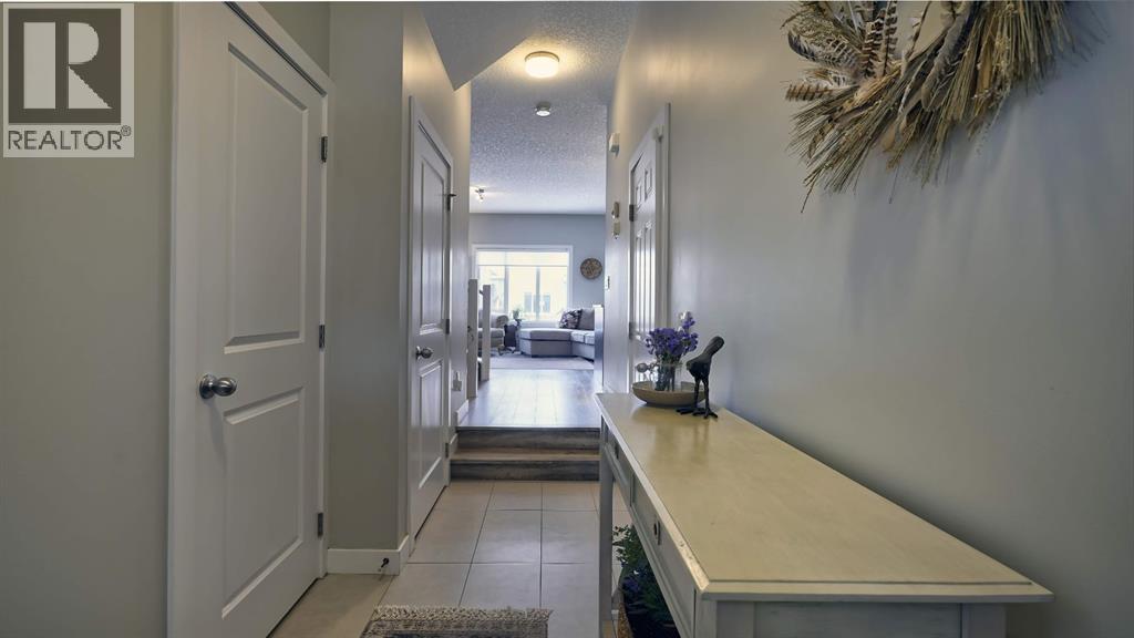 135 Reunion Loop NW, Airdrie, Alberta  T4B 4J6 - Photo 5 - A2291091