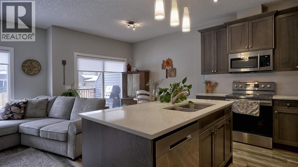 135 Reunion Loop NW, Airdrie, Alberta  T4B 4J6 - Photo 7 - A2291091