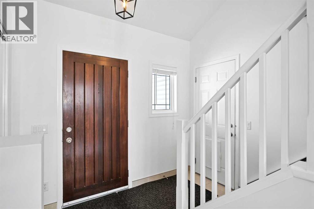 17 Skara Brae Close, Carstairs, Alberta  T0M 0N0 - Photo 3 - A2294566