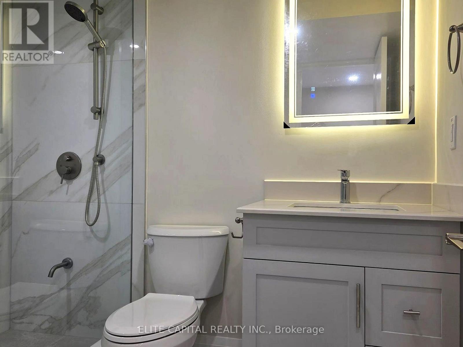 195 Milky Way Drive, Richmond Hill, Ontario  L4C 5H3 - Photo 2 - N13022988