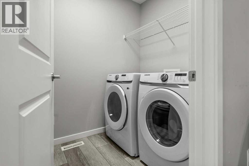 243 Silver Spruce Grove Sw, Calgary, Alberta  T2X 5M2 - Photo 21 - A2299606