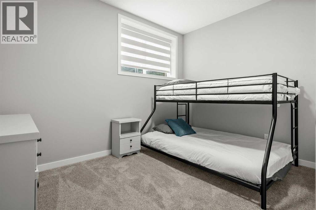 243 Silver Spruce Grove Sw, Calgary, Alberta  T2X 5M2 - Photo 39 - A2299606