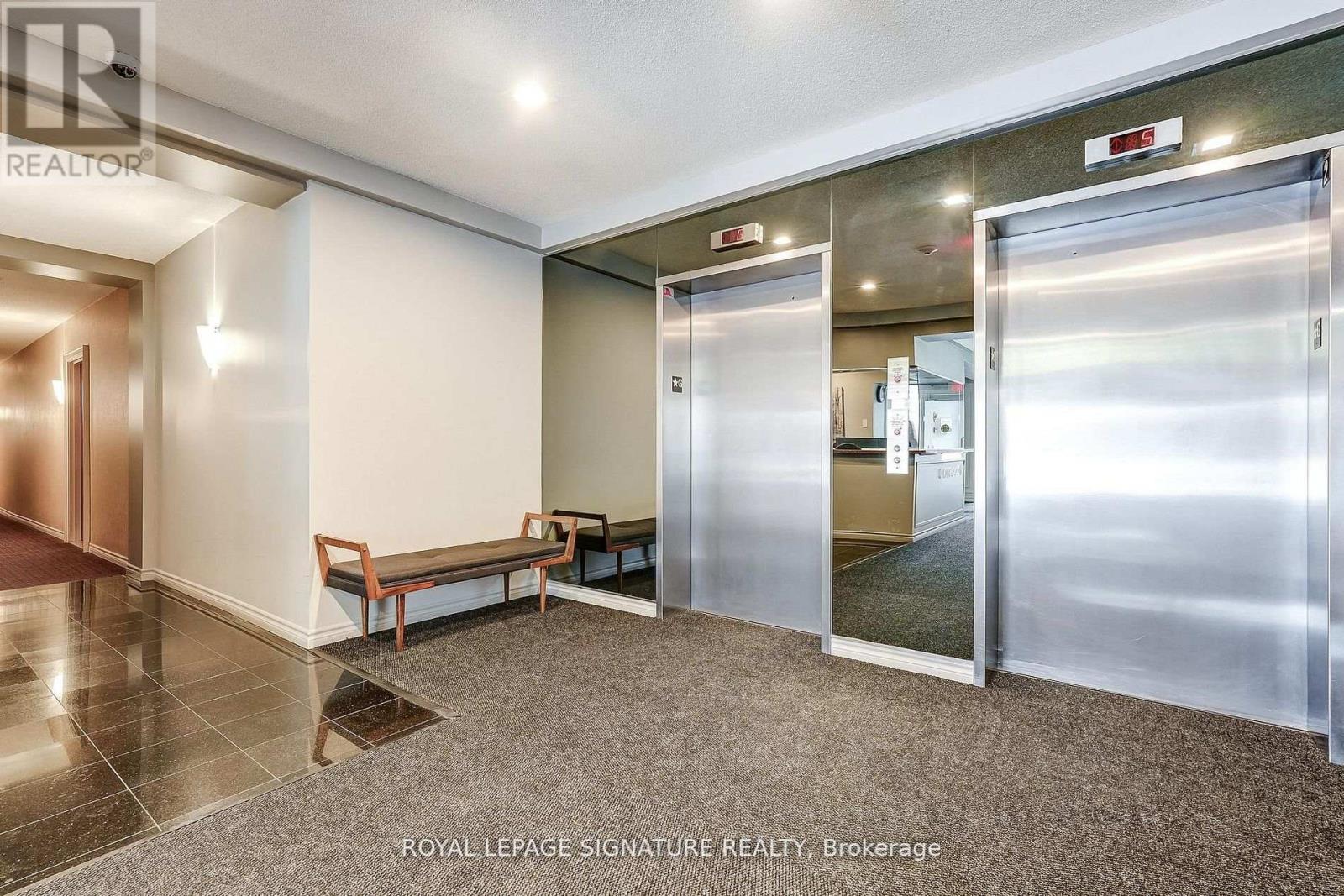 301 - 483 Faith Drive, Mississauga, Ontario  L5R 0A1 - Photo 8 - W13022954