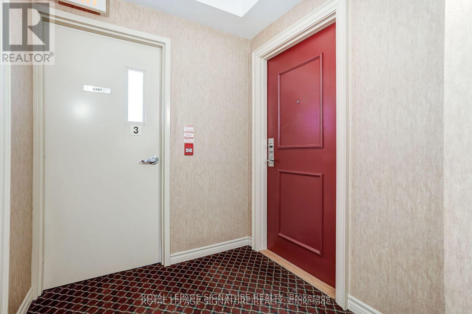 301 - 483 Faith Drive, Mississauga, Ontario  L5R 0A1 - Photo 9 - W13022954