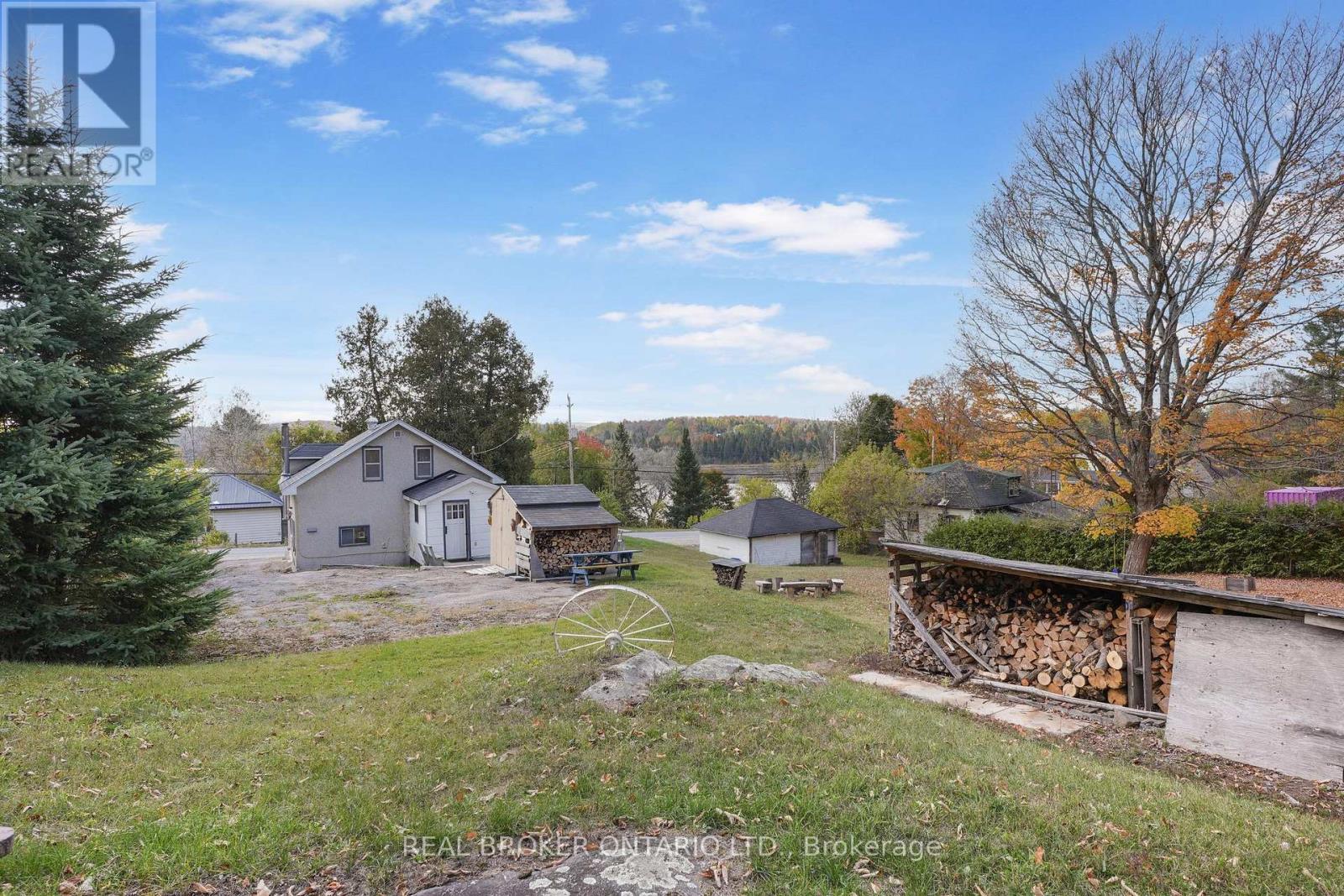 79 & 85 Bridge Street, Addington Highlands, Ontario  K0H 1L0 - Photo 4 - X13022982