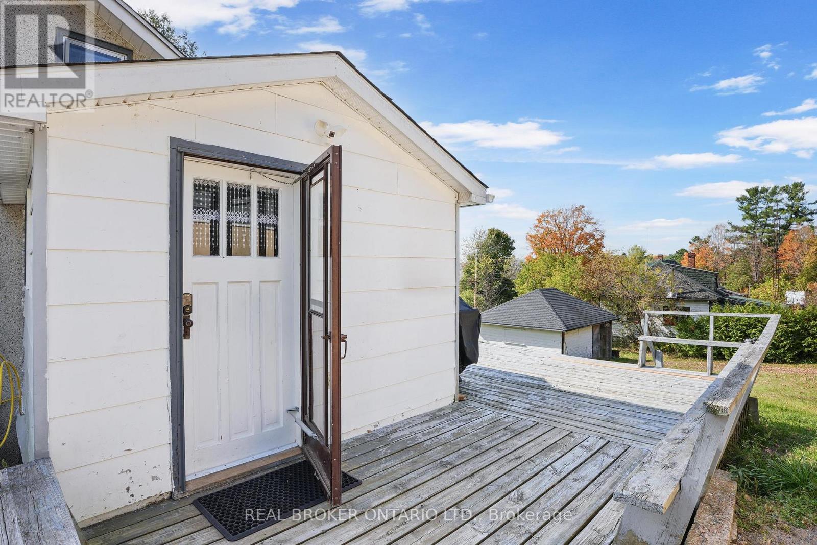 79 & 85 Bridge Street, Addington Highlands, Ontario  K0H 1L0 - Photo 5 - X13022982