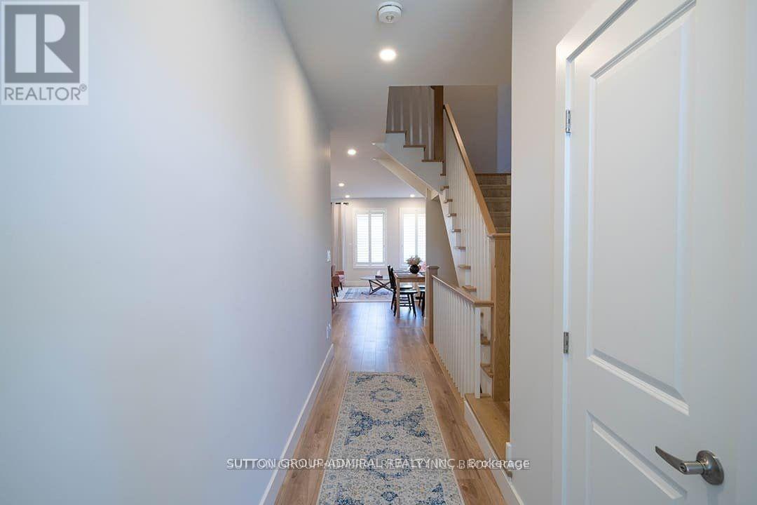 113 Red Pine Street, Blue Mountains, Ontario  L9Y 0Z3 - Photo 3 - X13022986