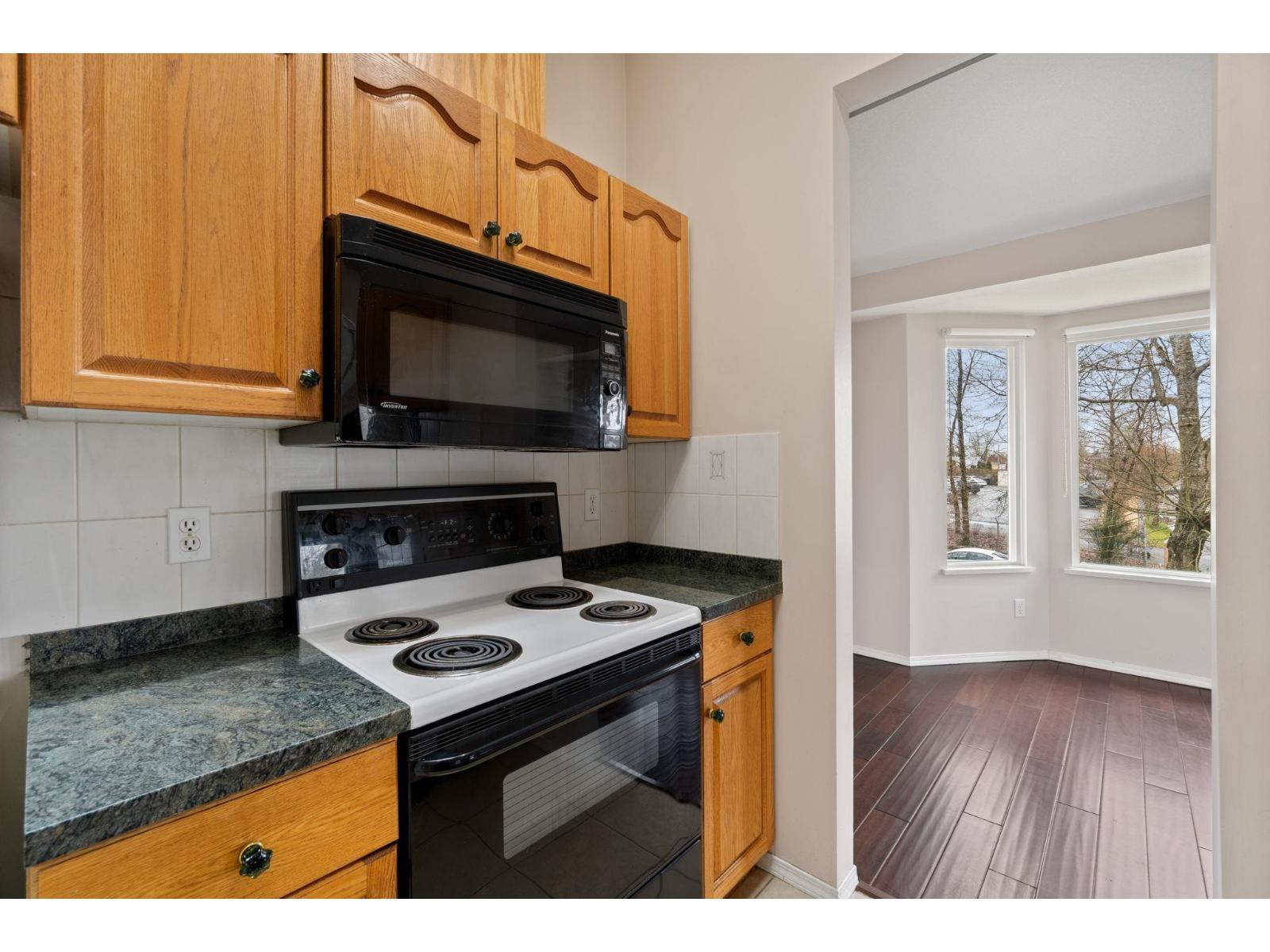 111 8972 Fleetwood Way, Surrey, British Columbia  V3R 0T5 - Photo 10 - R3113481