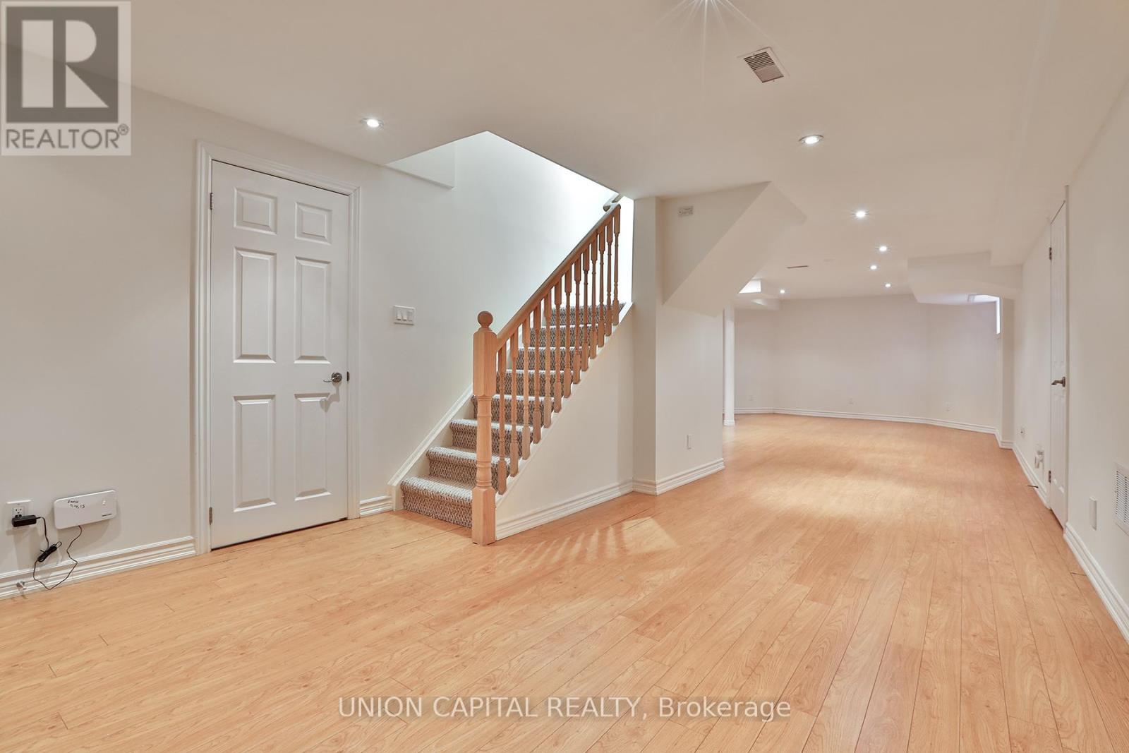 2 Mair Court, Richmond Hill, Ontario  L4C 7S1 - Photo 31 - N12944232