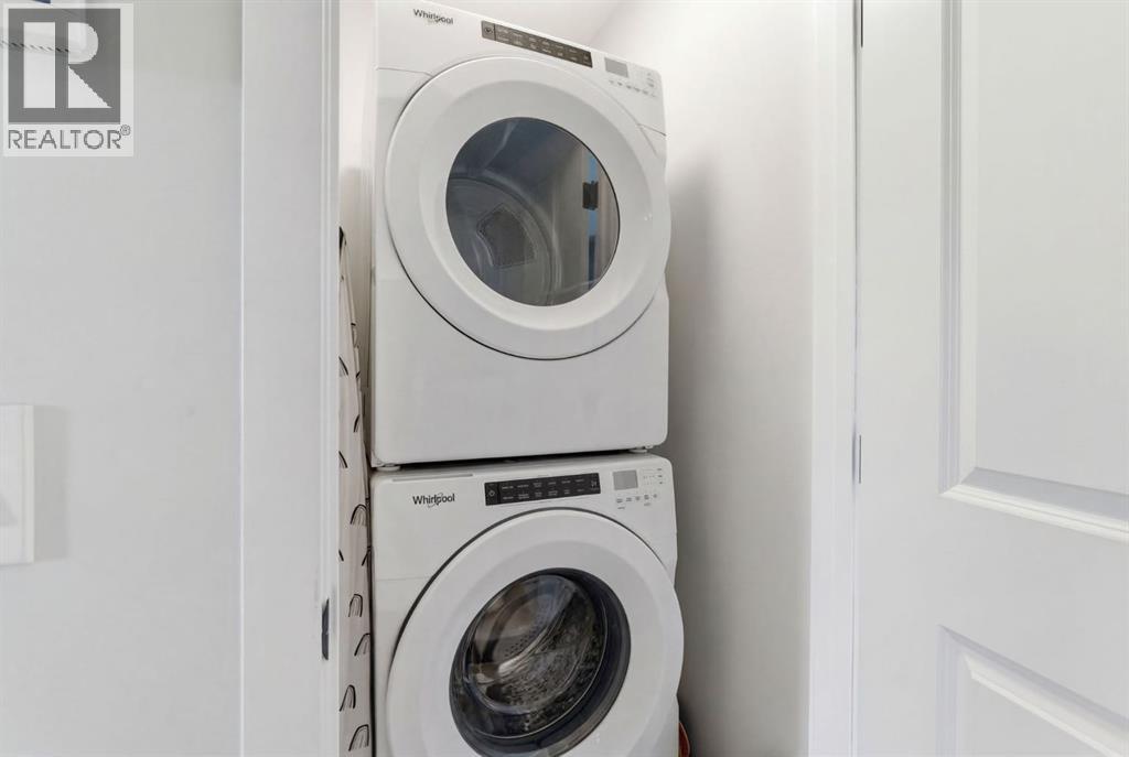 359 Fireside Way, Cochrane, Alberta  T4C 3A9 - Photo 19 - A2292553