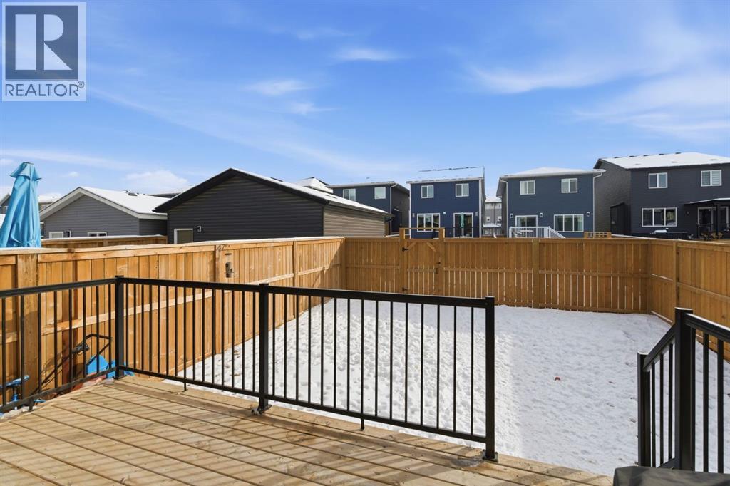 359 Fireside Way, Cochrane, Alberta  T4C 3A9 - Photo 31 - A2292553