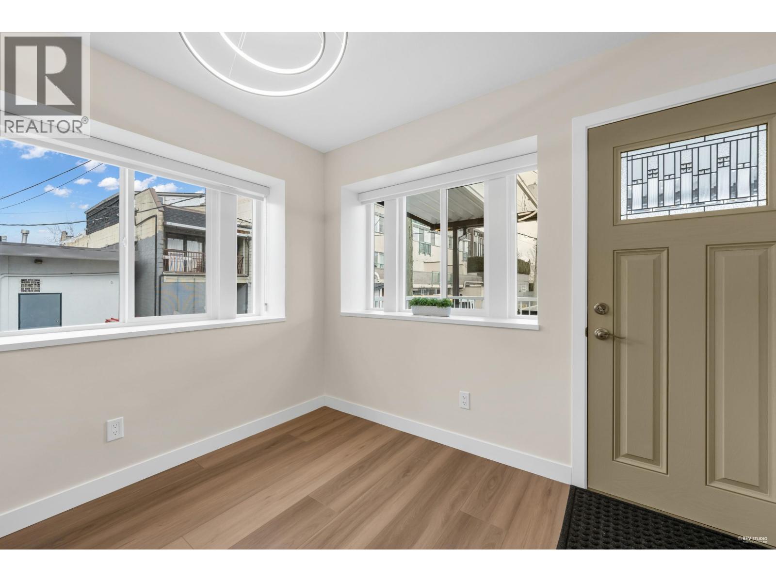 719 E 27th Avenue, Vancouver, British Columbia  V5V 2K8 - Photo 12 - R3095940