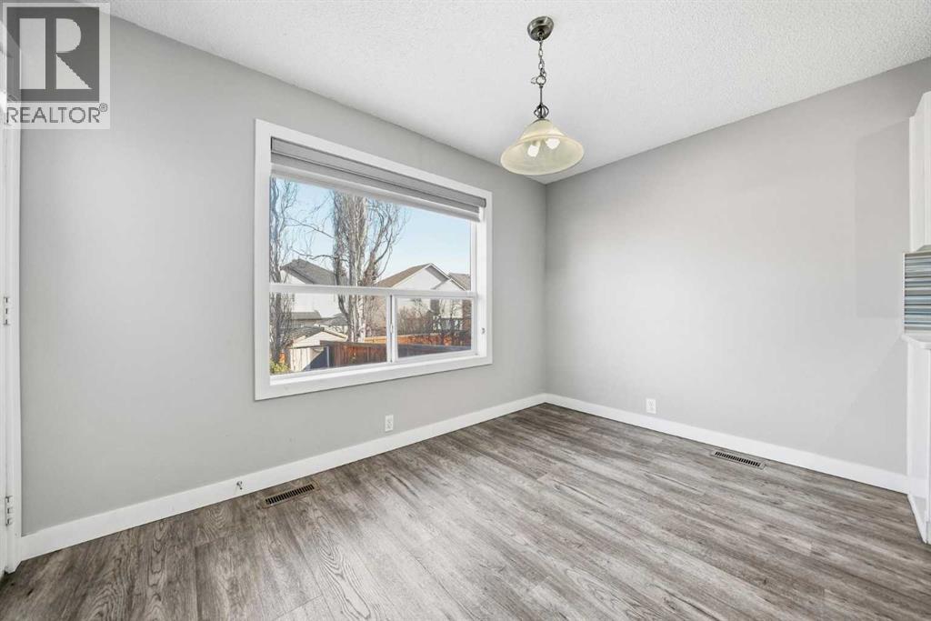 83 Cranfield Crescent Se, Calgary, Alberta  T3M 1A6 - Photo 11 - A2297401