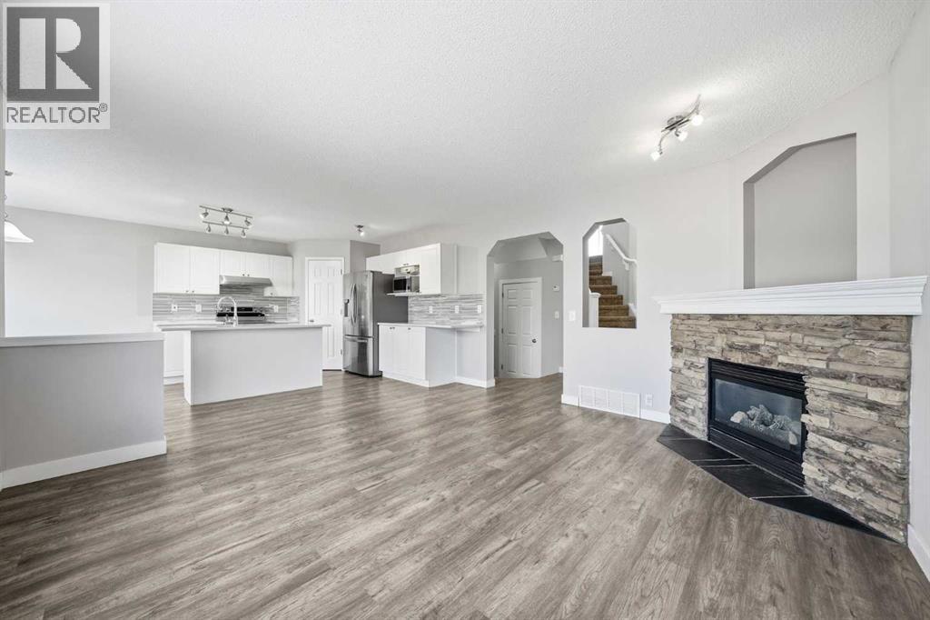 83 Cranfield Crescent Se, Calgary, Alberta  T3M 1A6 - Photo 4 - A2297401