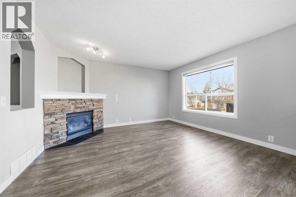 83 Cranfield Crescent Se, Calgary, Alberta  T3M 1A6 - Photo 2 - A2297401