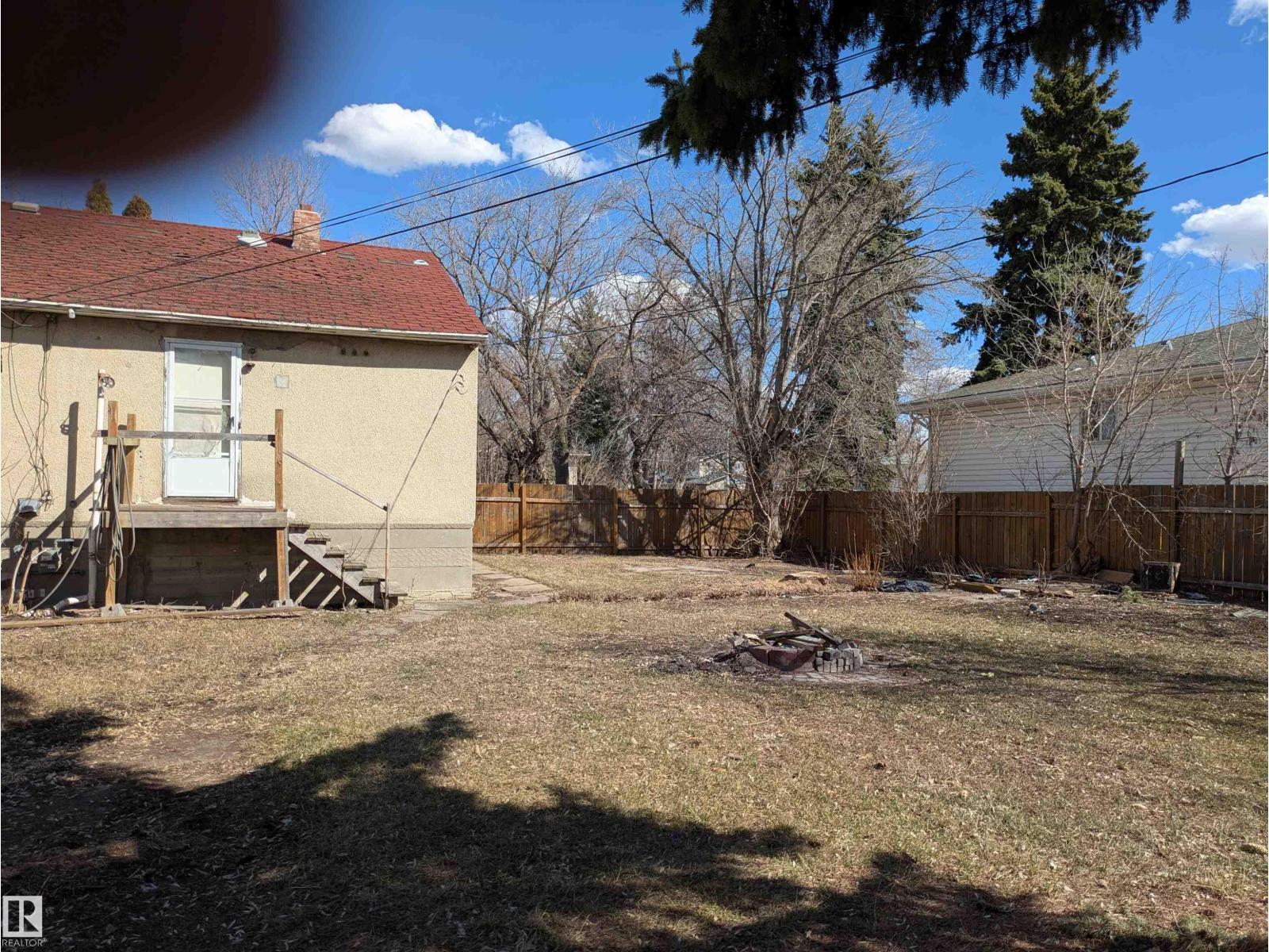 12804 126 St Nw, Edmonton, Alberta  T5L 0Y1 - Photo 3 - E4480971