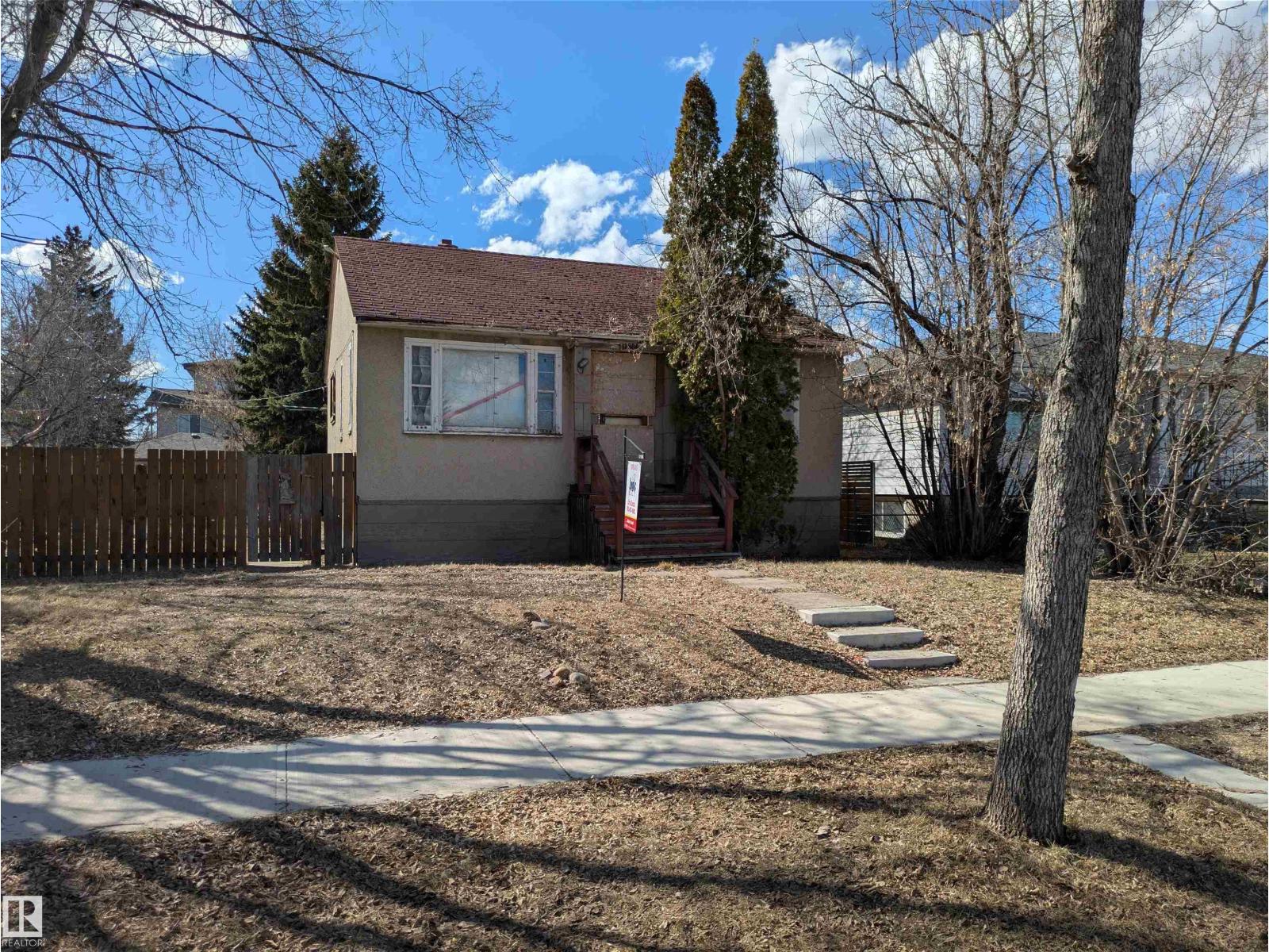 12804 126 St Nw, Edmonton, Alberta  T5L 0Y1 - Photo 4 - E4480971