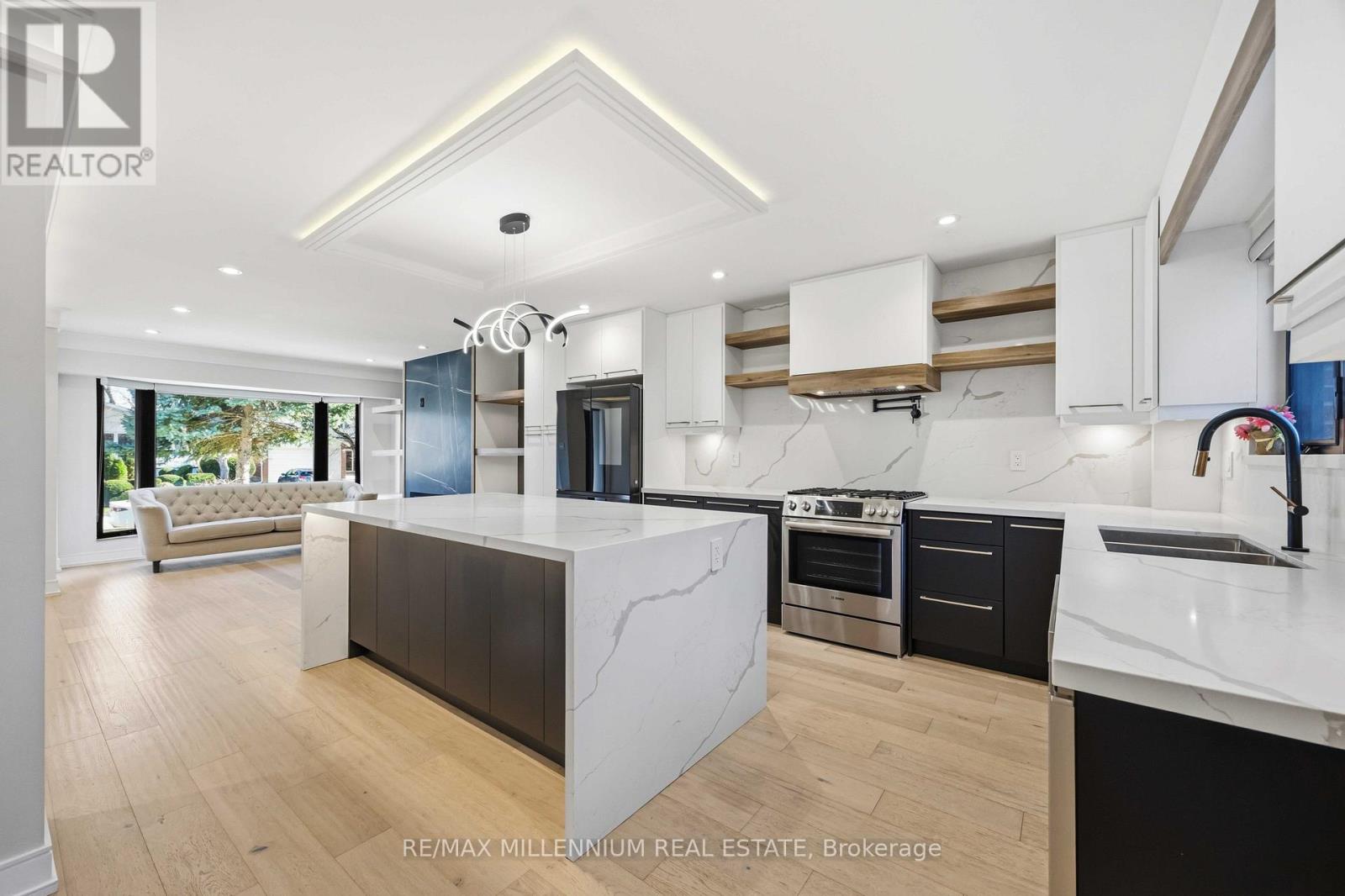 14 Portree Crescent, Markham, Ontario  L3T 3G2 - Photo 6 - N13020234