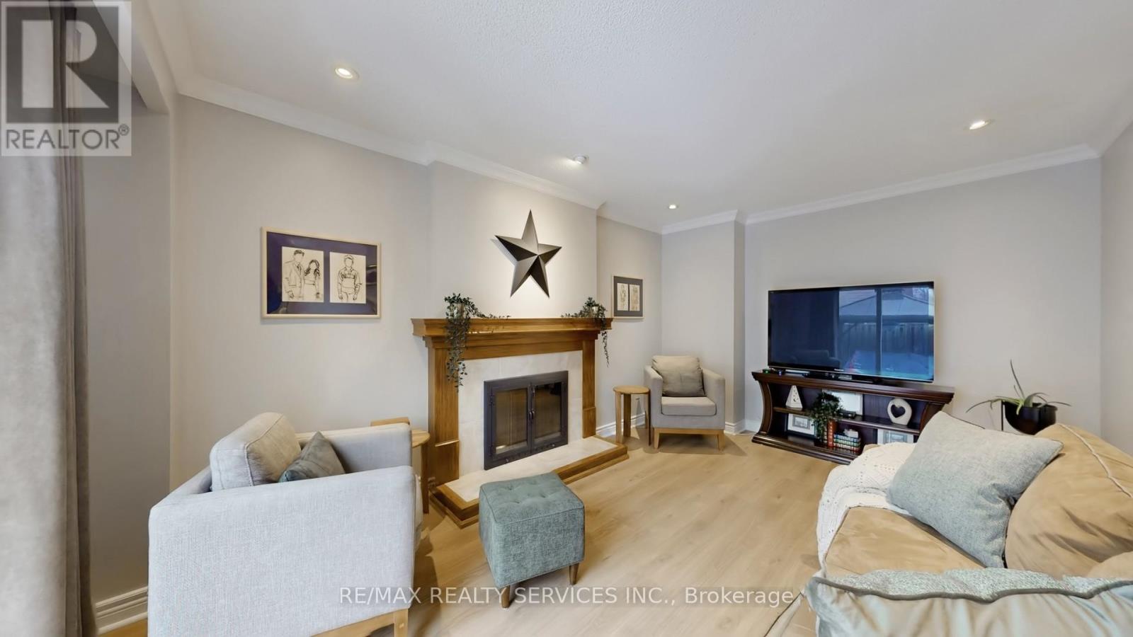 49 Mikado Crescent, Brampton, Ontario  L6S 3R5 - Photo 16 - W12864744