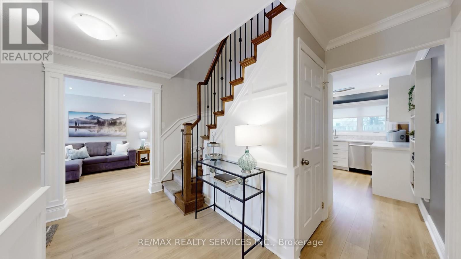 49 Mikado Crescent, Brampton, Ontario  L6S 3R5 - Photo 25 - W12864744