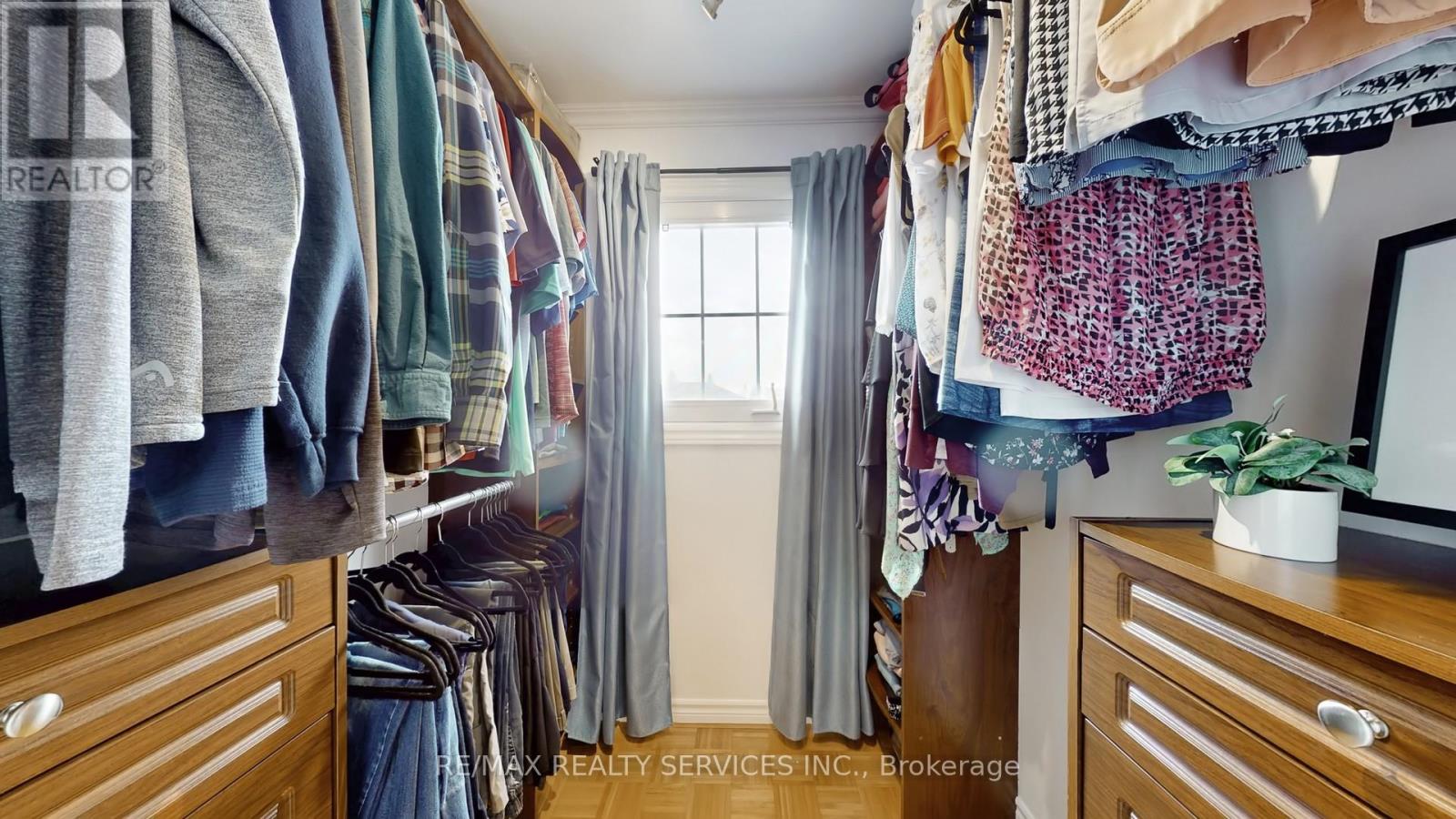 49 Mikado Crescent, Brampton, Ontario  L6S 3R5 - Photo 29 - W12864744