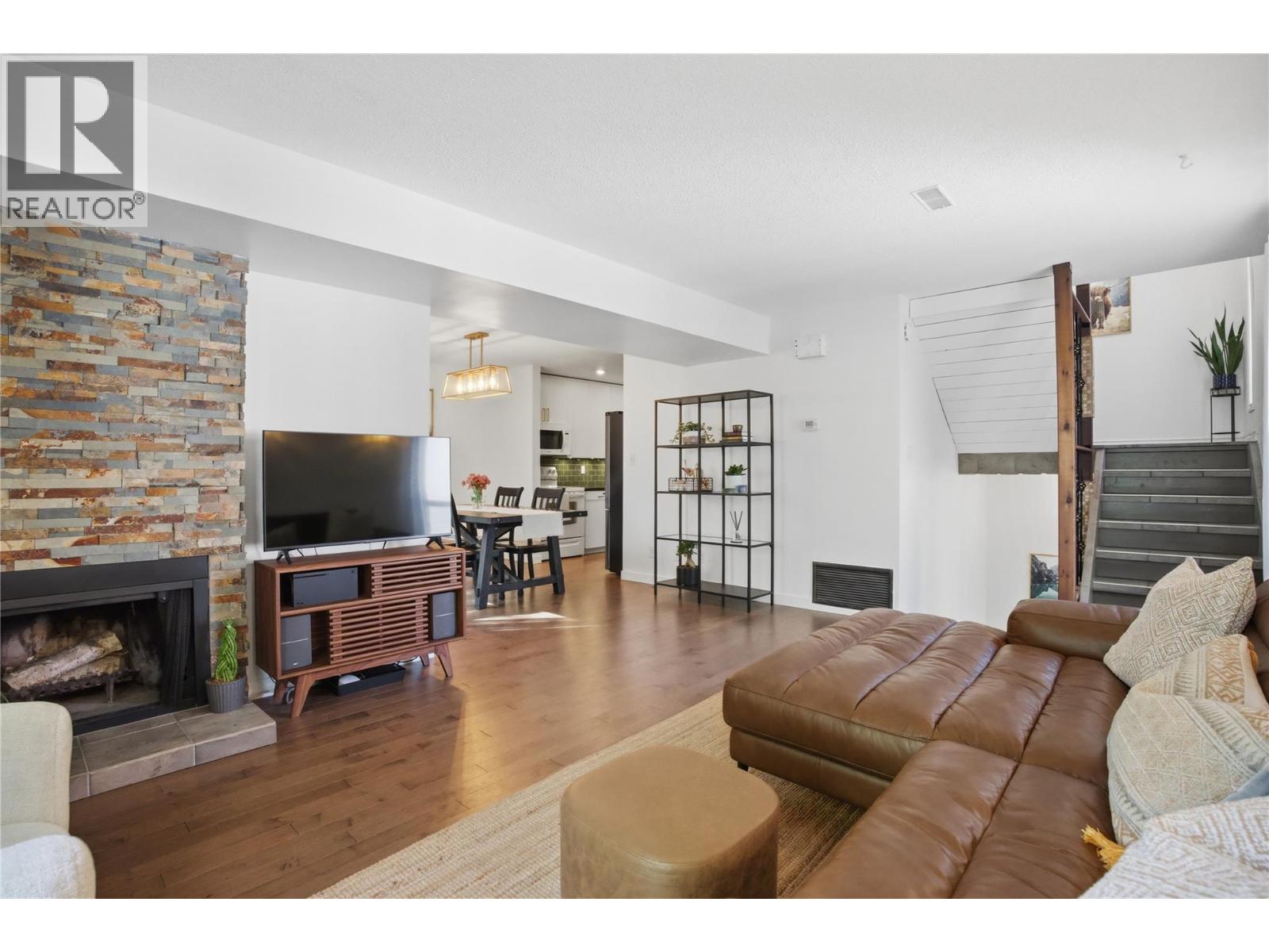 1435 Summit Drive Unit# 85, Kamloops, British Columbia  V2E 1S4 - Photo 1 - 10384236