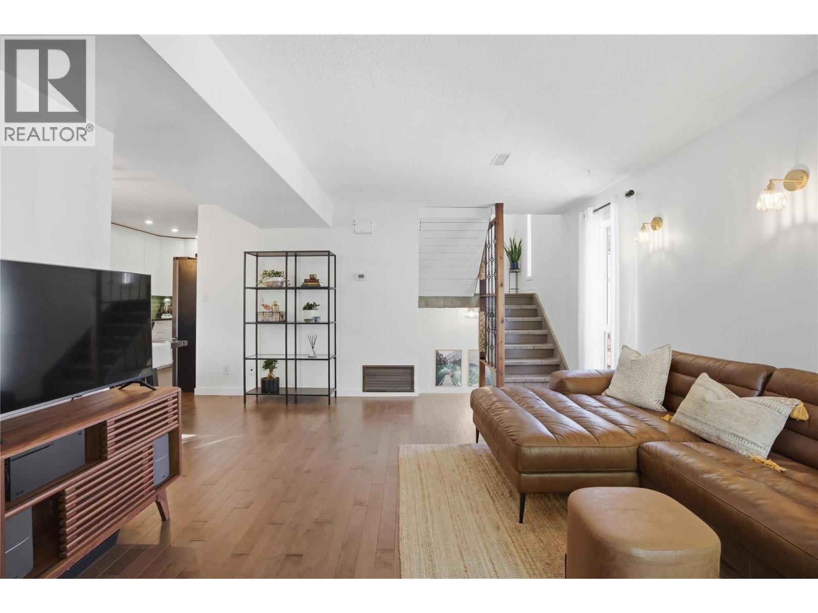 1435 Summit Drive Unit# 85, Kamloops, British Columbia  V2E 1S4 - Photo 4 - 10384236