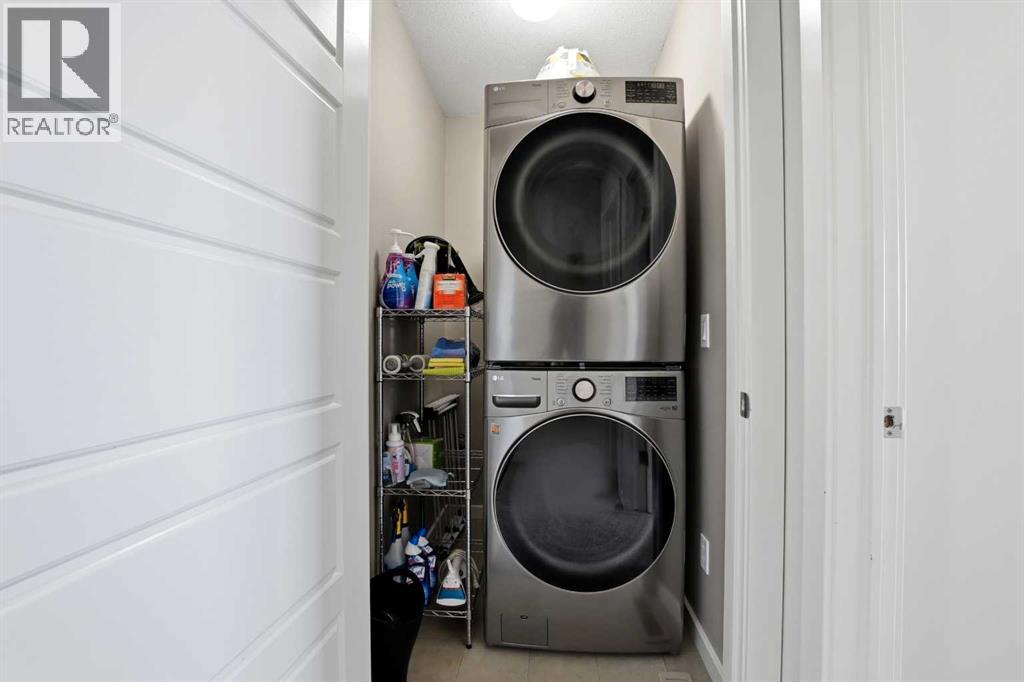 14 Van Slyke Way, Red Deer, Alberta  T4R 0N4 - Photo 15 - A2300599