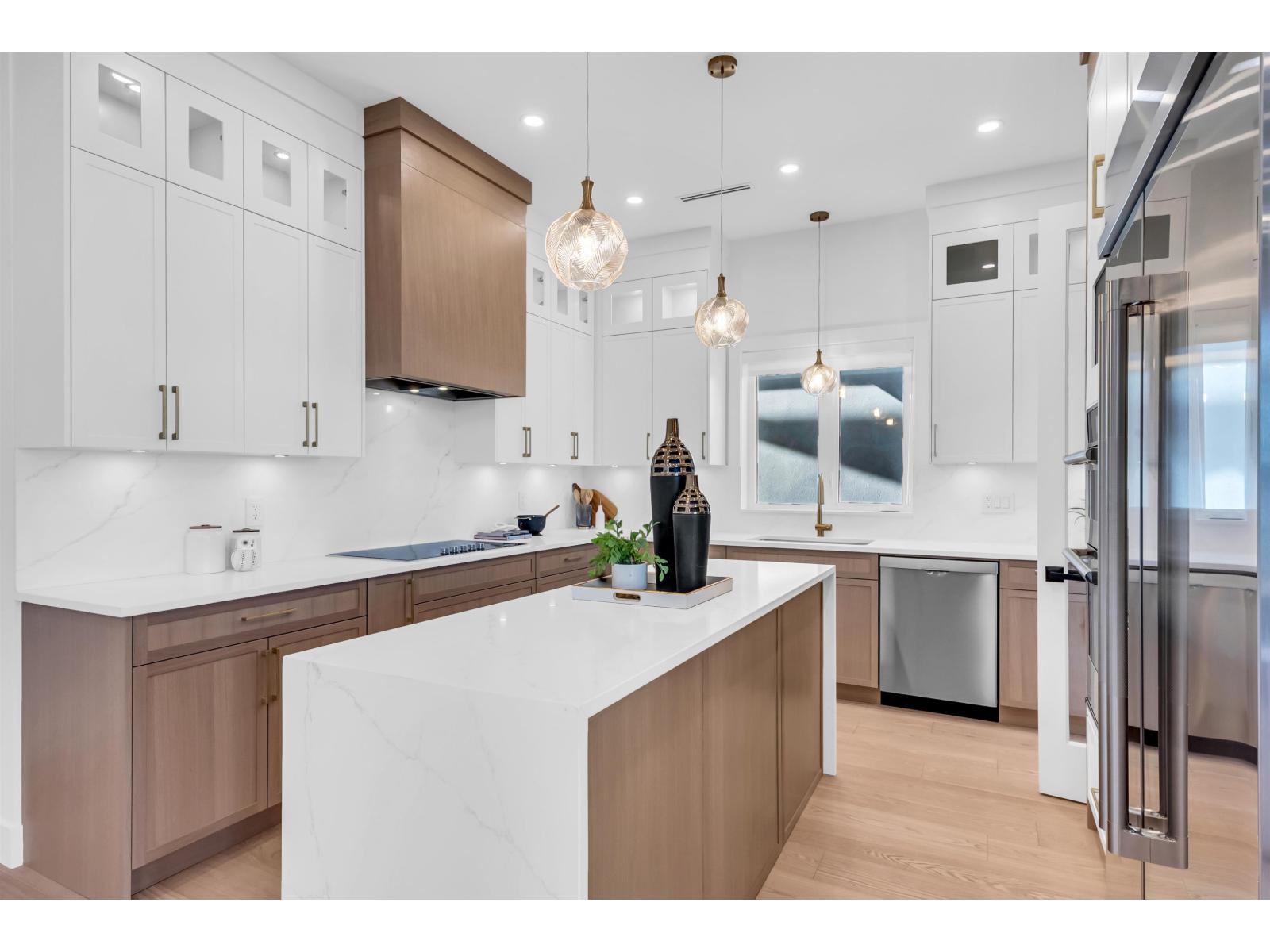 6918 204a Street, Langley, British Columbia  V2Y 0W4 - Photo 7 - R3113353