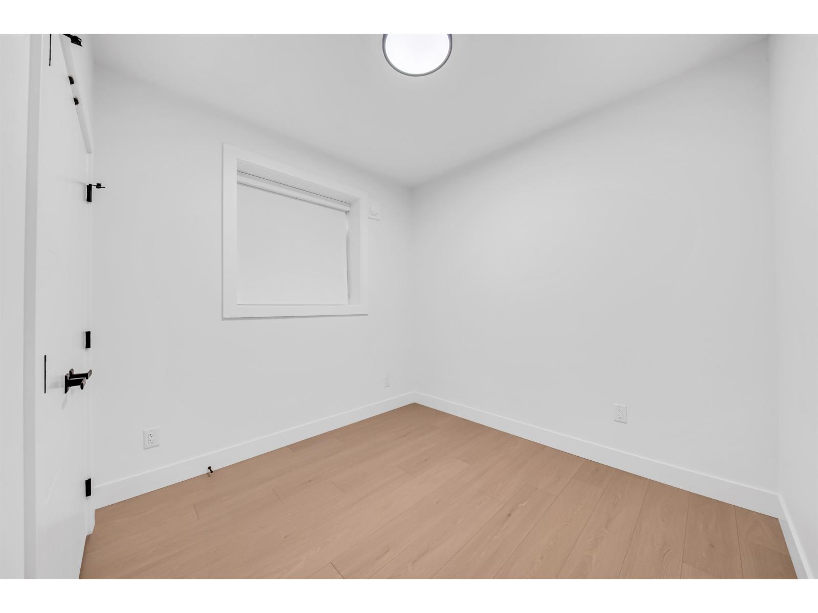 6918 204a Street, Langley, British Columbia  V2Y 0W4 - Photo 25 - R3113353