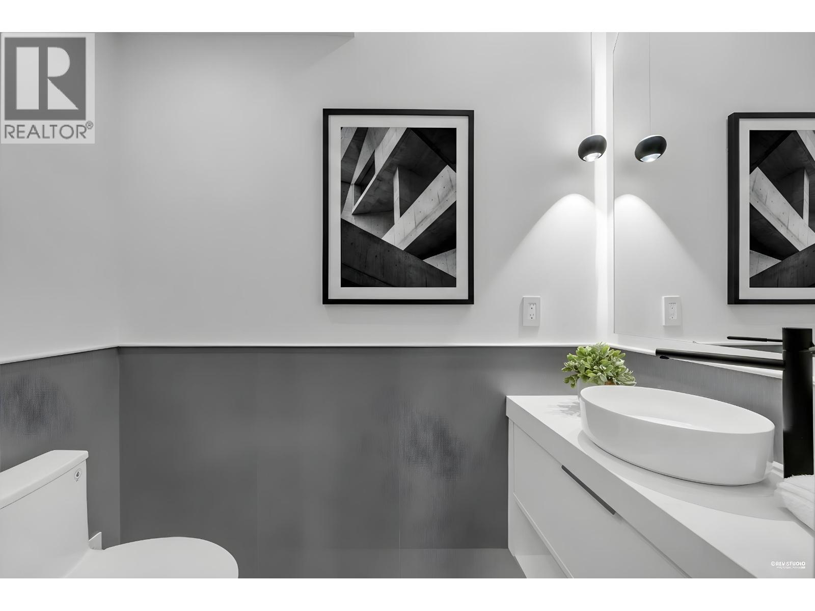 2713 Cheyenne Avenue, Vancouver, British Columbia  V5R 4R5 - Photo 11 - R3111164