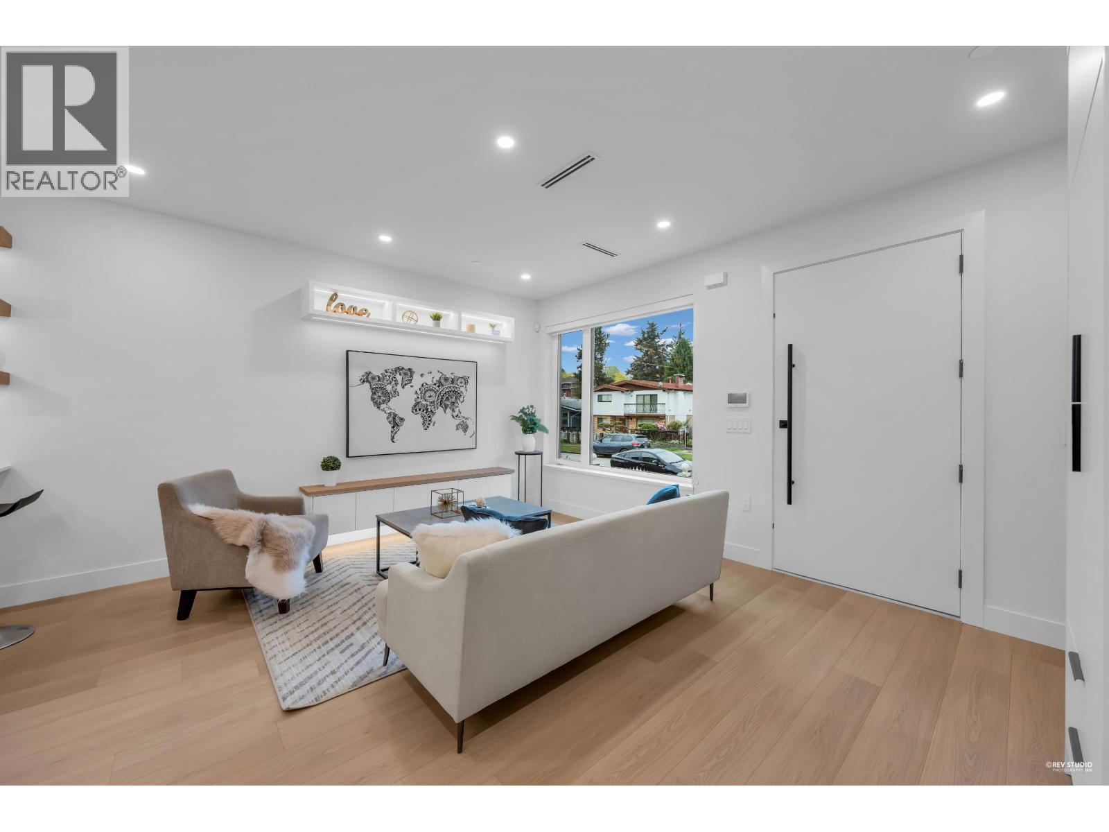 2715 Cheyenne Avenue, Vancouver, British Columbia  V5R 4R5 - Photo 6 - R3111152