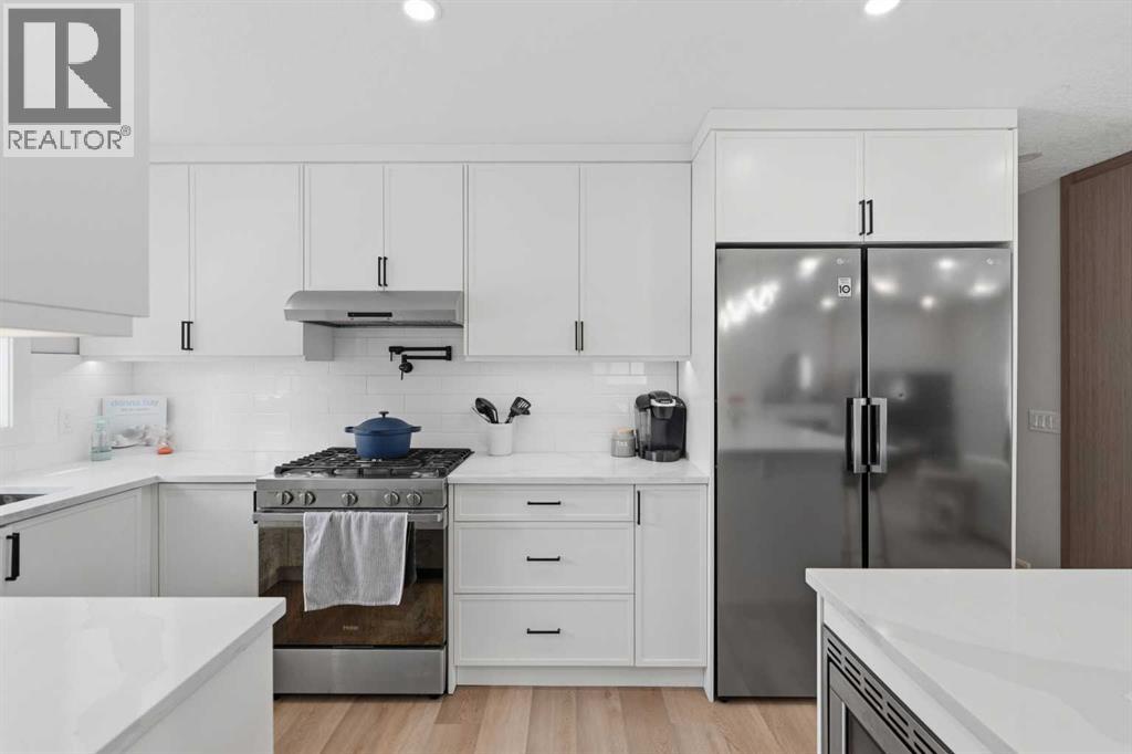 7107 54 Avenue Nw, Calgary, Alberta  T3B 3P5 - Photo 11 - A2298706