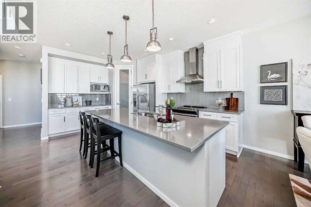 64 Nolancrest Manor Nw, Calgary, Alberta  T3R 0Y7 - Photo 4 - A2303173